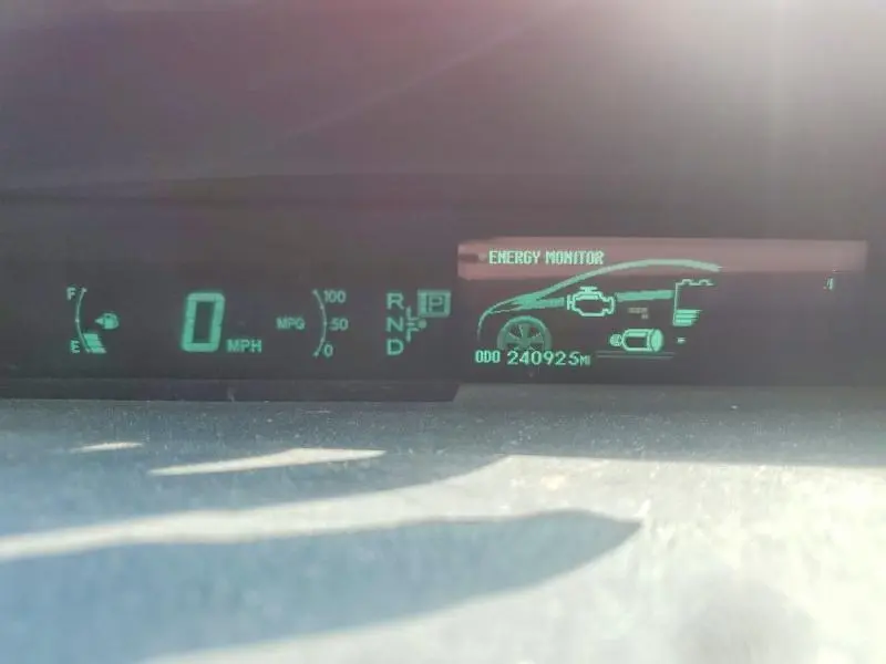 2011 TOYOTA PRIUS TWO  