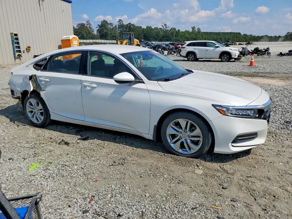 2019 HONDA ACCORD LX  