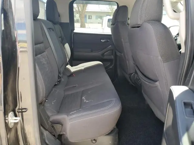 2022 NISSAN FRONTIER S  