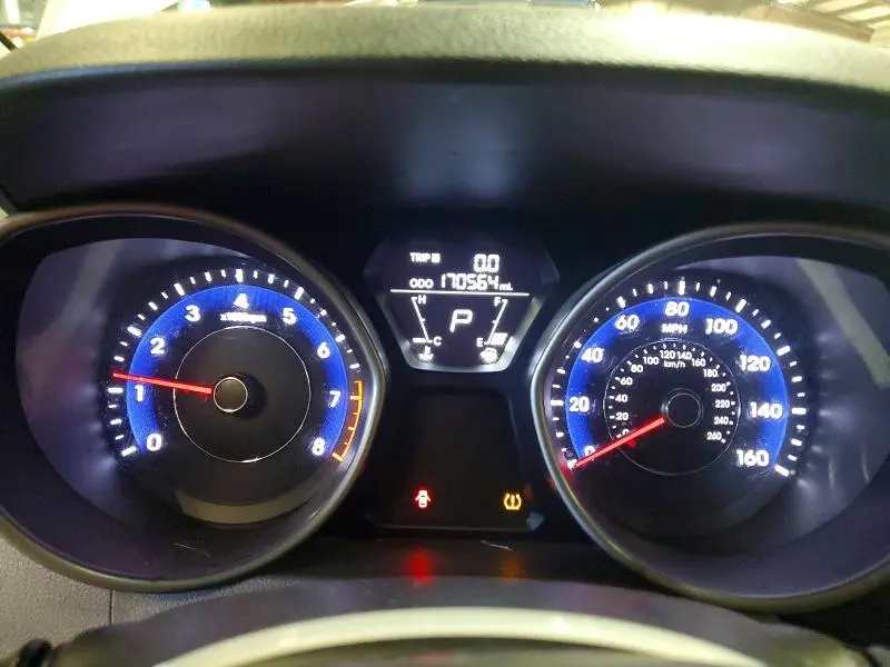 2013 HYUNDAI ELANTRA   
