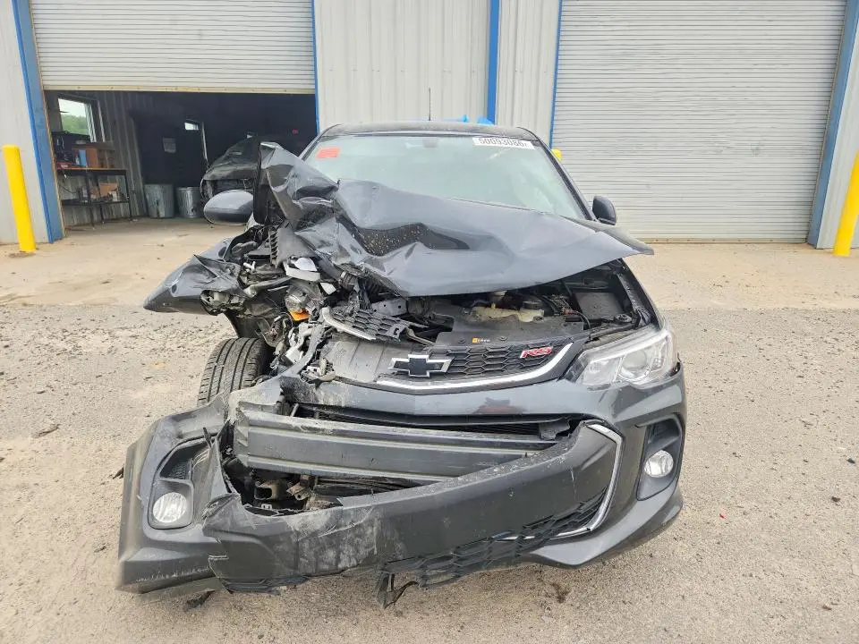 2019 CHEVROLET SONIC LT  