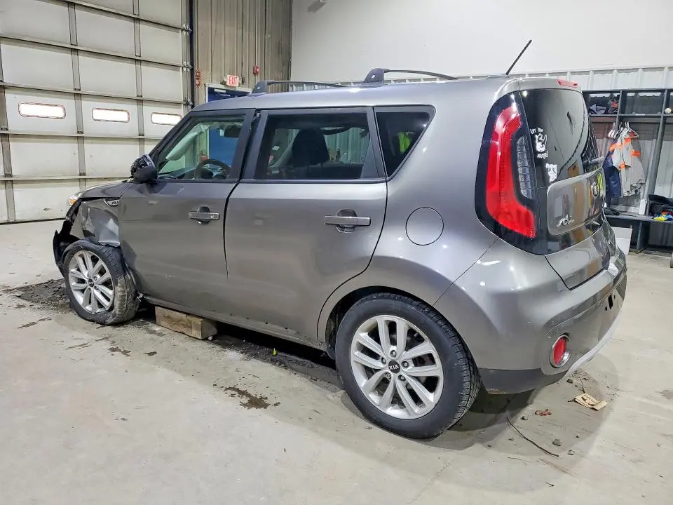 2019 KIA SOUL +  