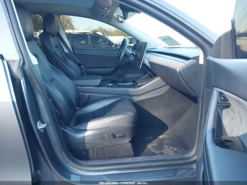 2020 TESLA MODEL Y LONG RANGE DUAL MOTOR ALL-WHEEL DRIVE