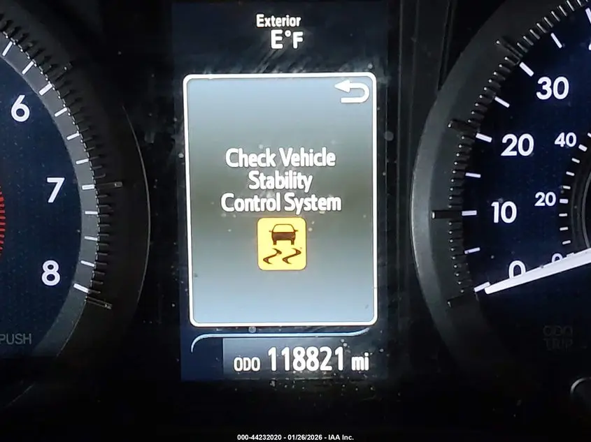 2015 TOYOTA SIENNA XLE 8 PASSENGER