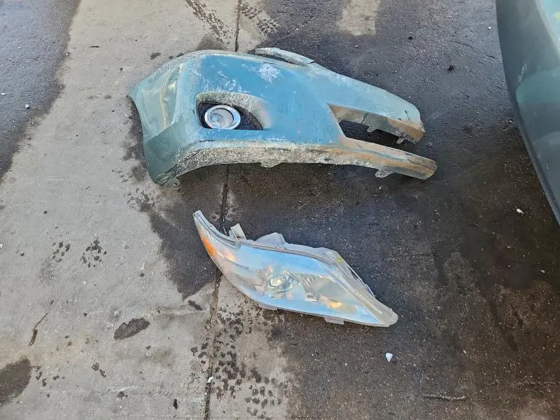 2011 TOYOTA CAMRY BASE  