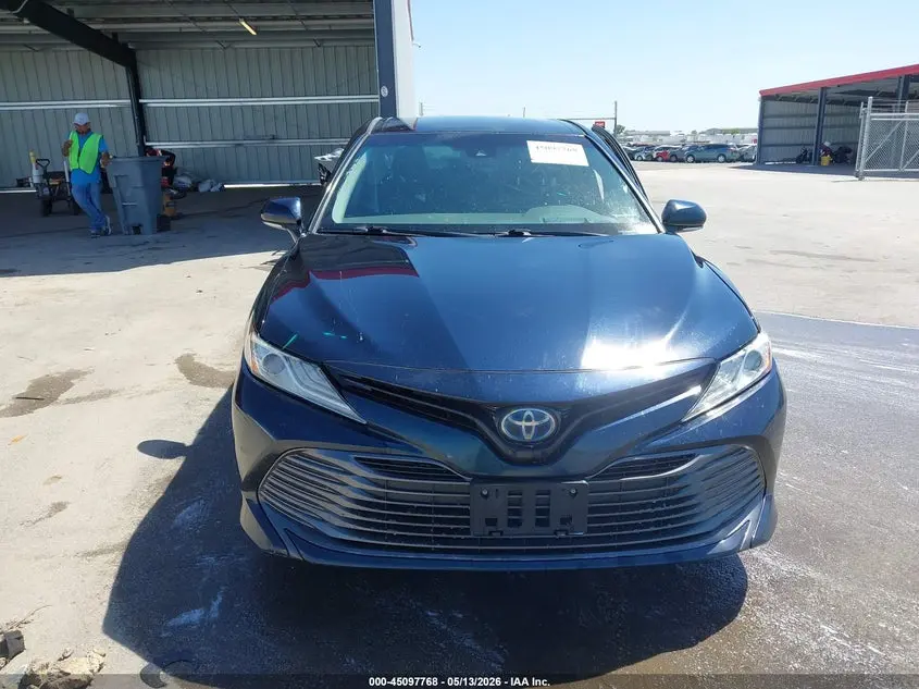 2019 TOYOTA CAMRY HYBRID XLE