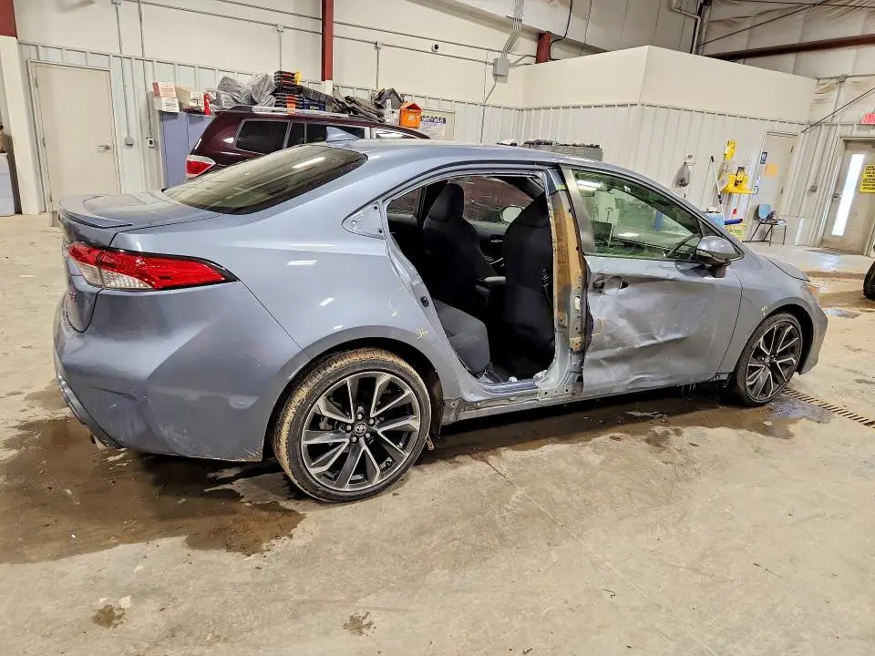 2021 TOYOTA COROLLA SE  