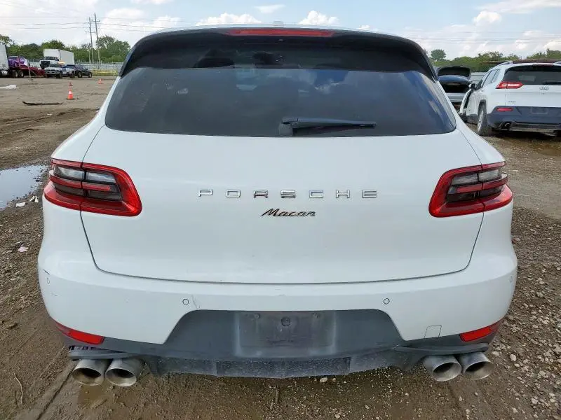 2018 PORSCHE MACAN SPORTS EDITION