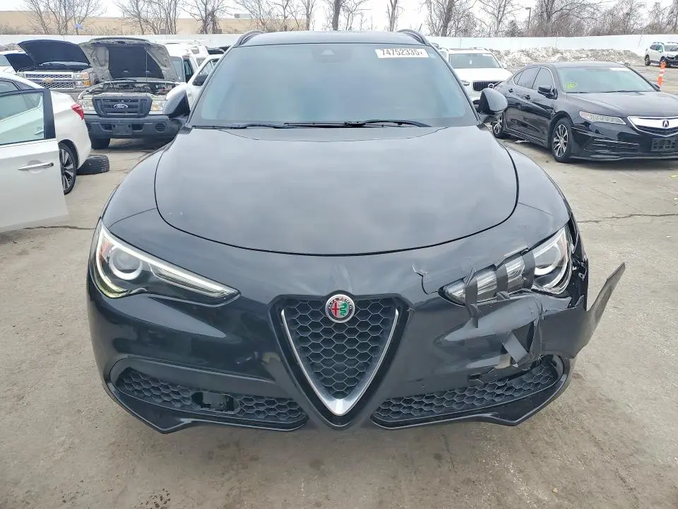 2018 ALFA ROMEO STELVIO SPORT  