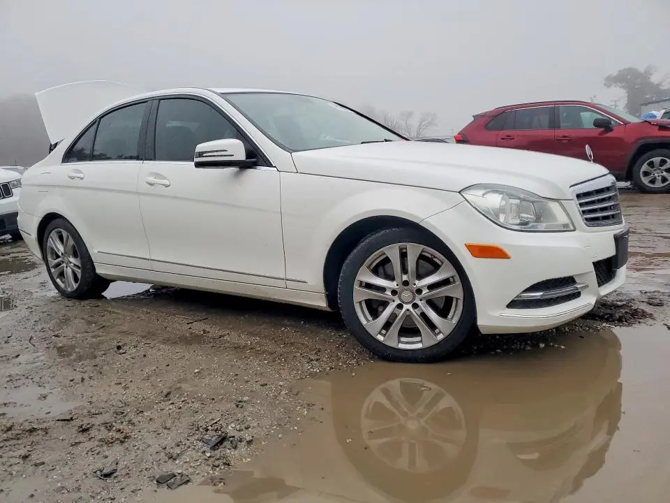 2013 MERCEDES-BENZ C 300 4MATIC  