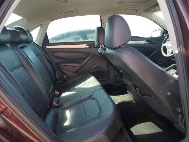 2012 VOLKSWAGEN PASSAT SE  