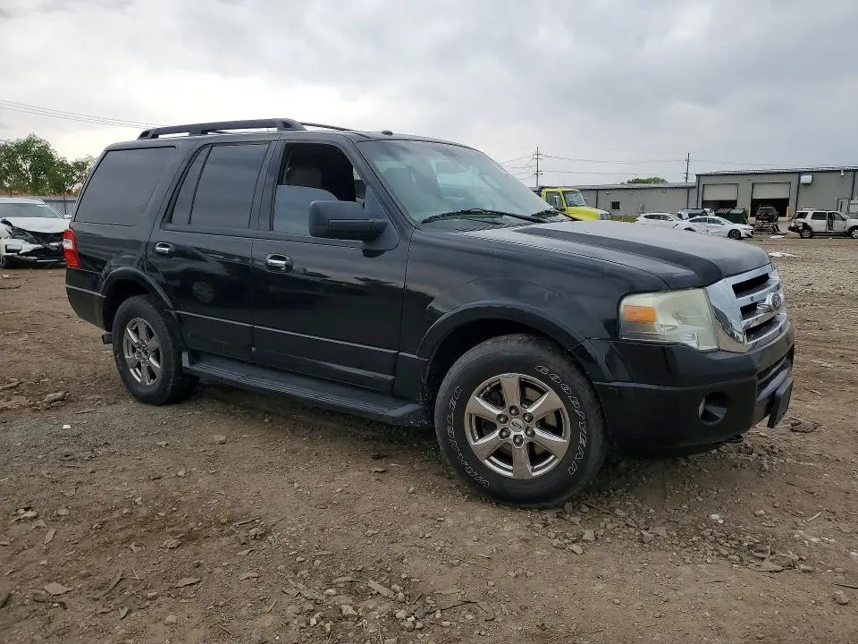 2011 FORD EXPEDITION XLT  