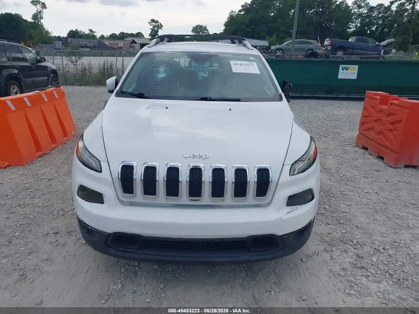 2018 JEEP CHEROKEE LATITUDE FWD