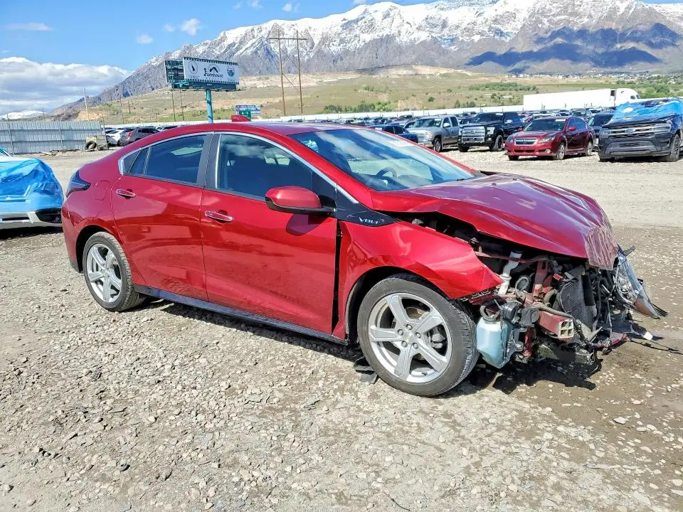 2018 CHEVROLET VOLT LT  