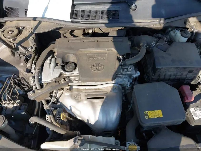 2014 TOYOTA CAMRY SE