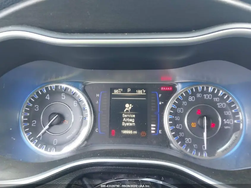 2016 CHRYSLER 200 LIMITED