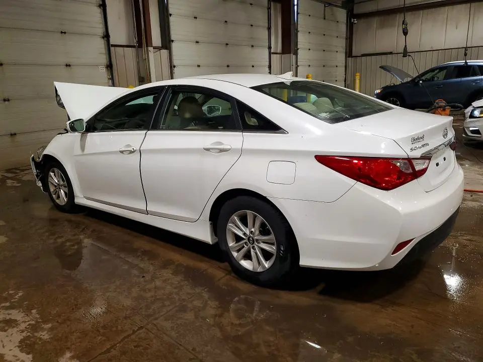 2014 HYUNDAI SONATA GLS  