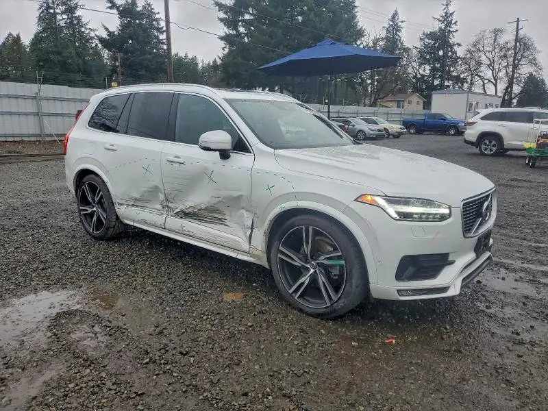 2019 VOLVO XC90 T6 R-DESIGN  