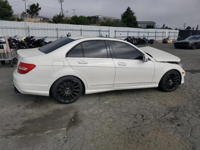 2013 MERCEDES-BENZ C 250  