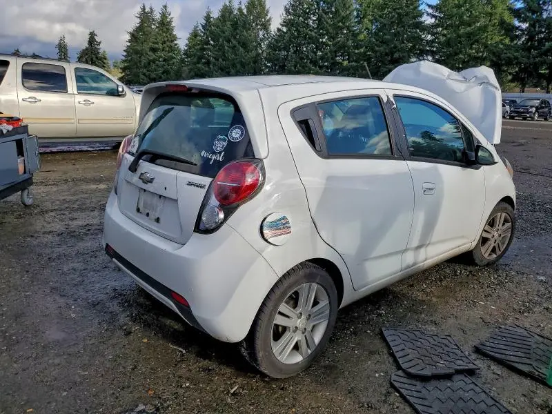 2014 CHEVROLET SPARK 1LT  