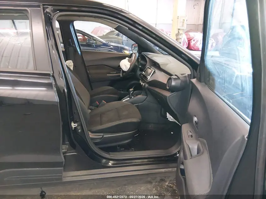 2020 NISSAN KICKS S XTRONIC CVT