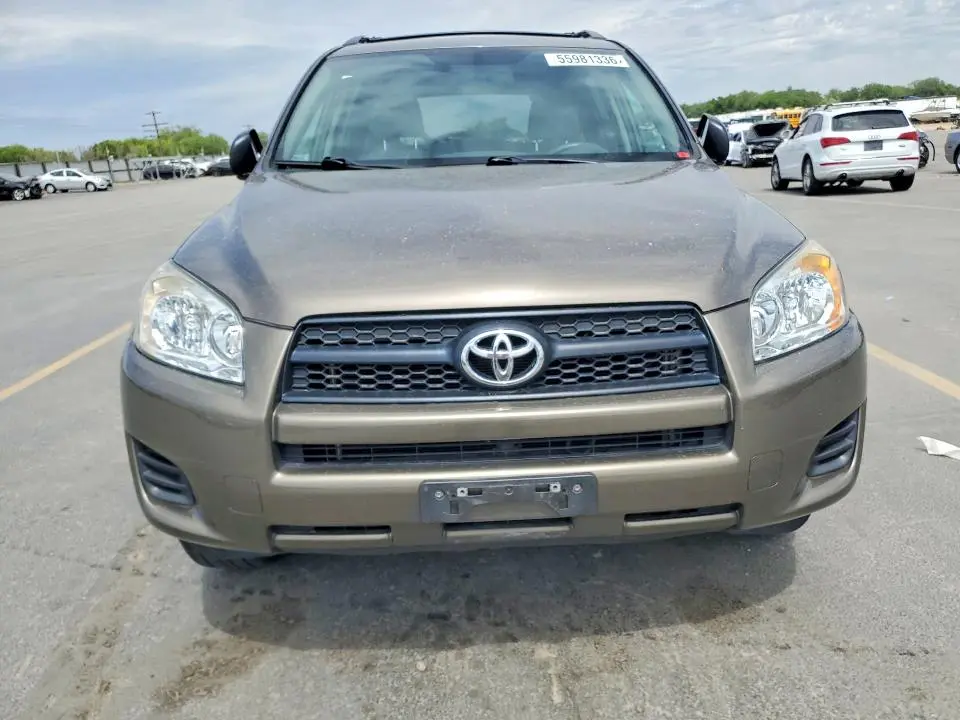 2012 TOYOTA RAV4 BASE  