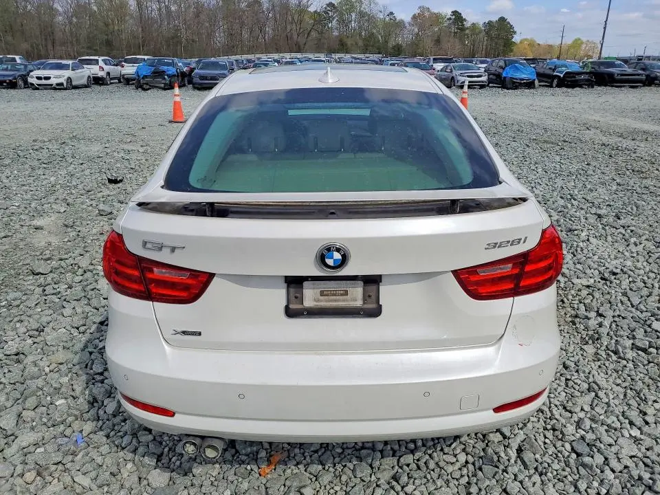 2015 BMW 328 XIGT  
