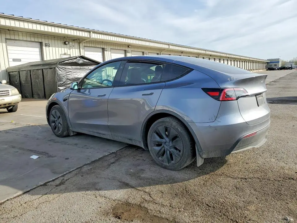 2024 TESLA MODEL Y   