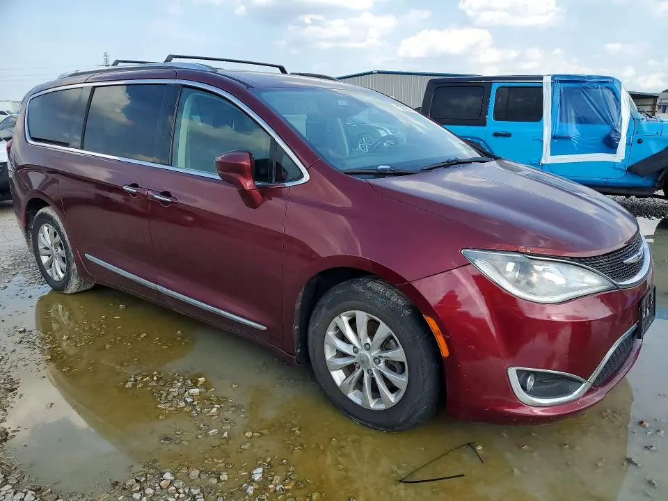 2018 CHRYSLER PACIFICA TOURING L  