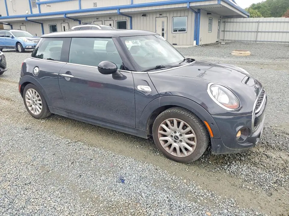 2014 MINI COOPER S  