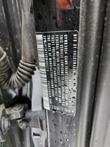 2013 VOLKSWAGEN BEETLE   