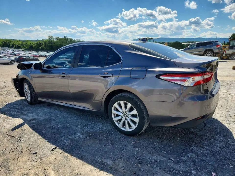 2020 TOYOTA CAMRY LE  