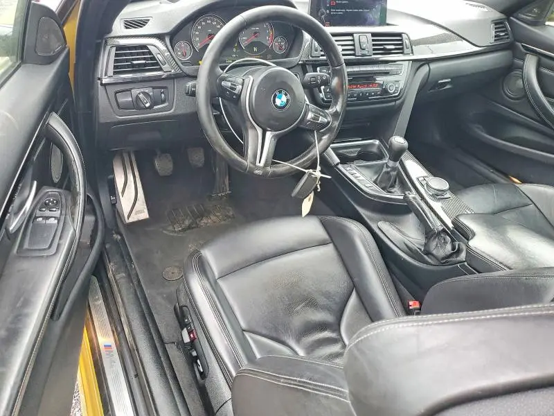 2015 BMW M4   