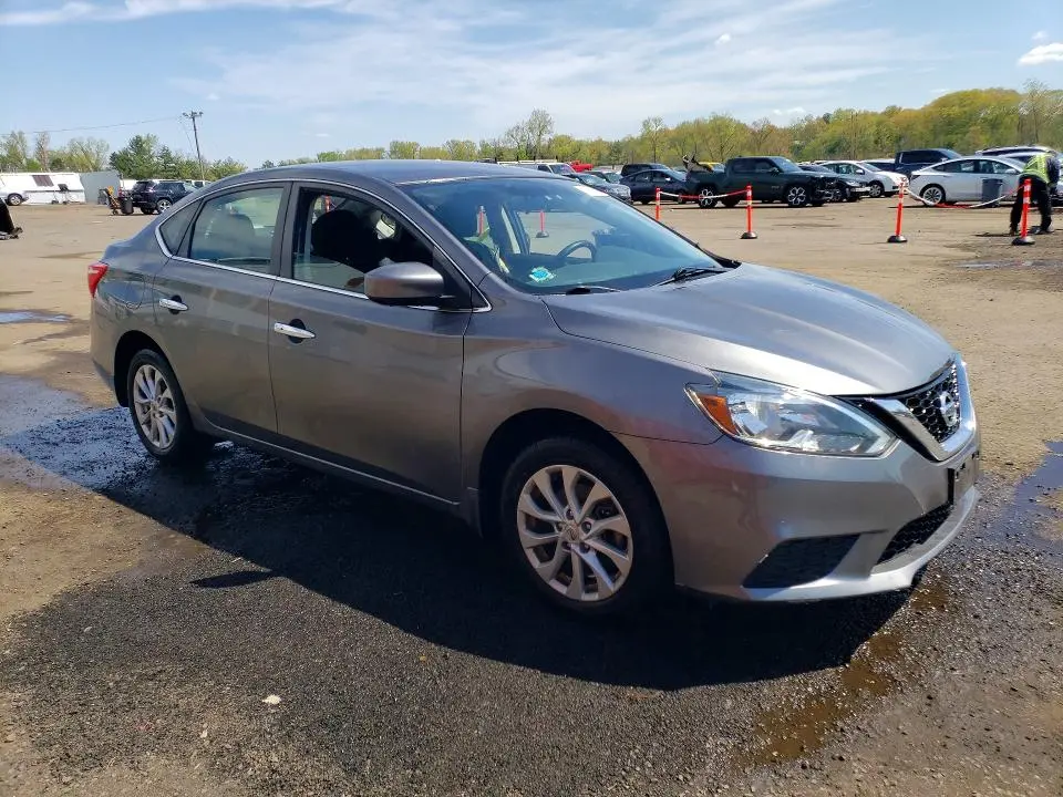 2019 NISSAN SENTRA SV  