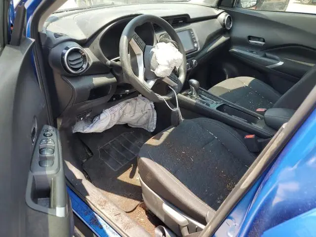2023 NISSAN KICKS SV  
