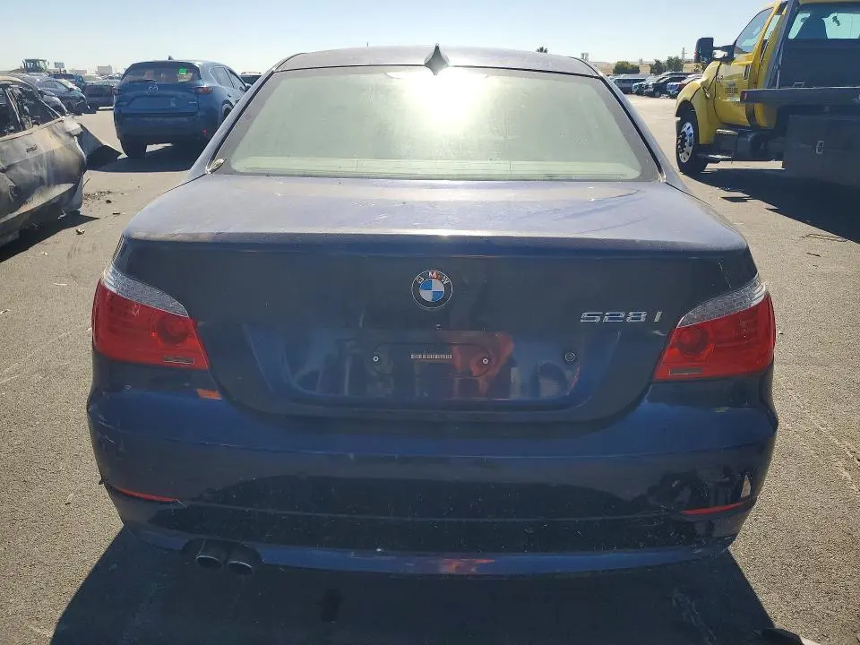 2010 BMW 528 I  