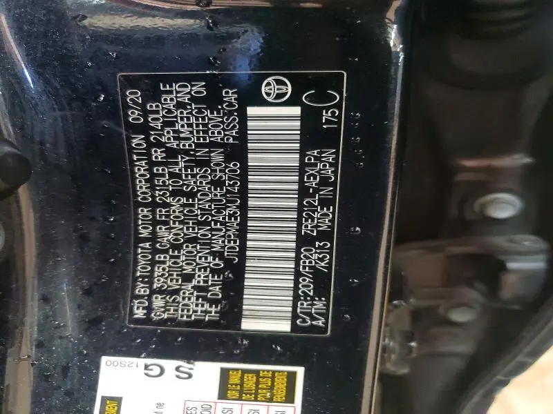 2021 TOYOTA COROLLA LE  