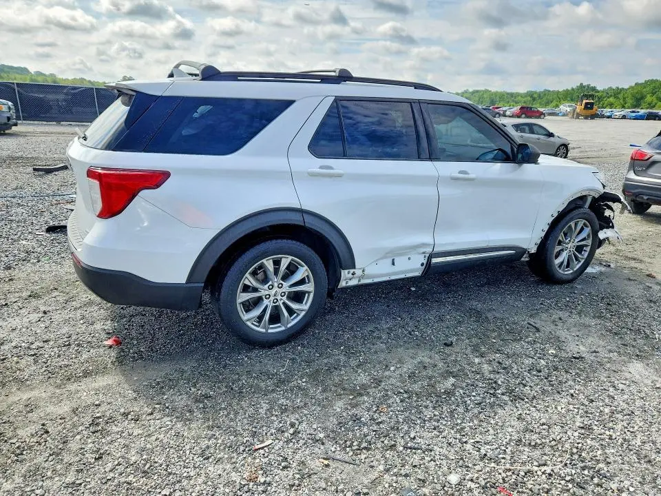 2020 FORD EXPLORER XLT  