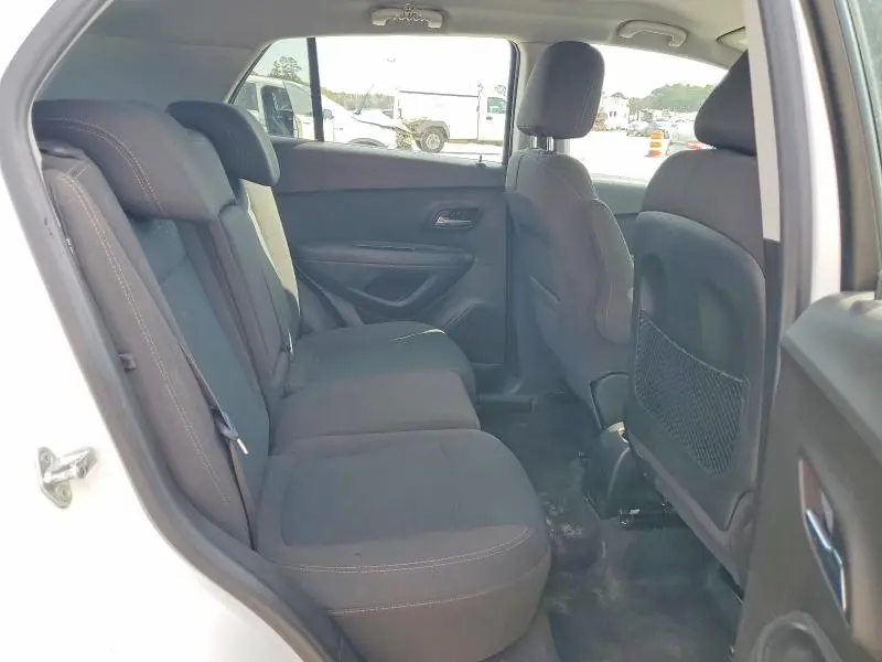 2017 CHEVROLET TRAX LS  