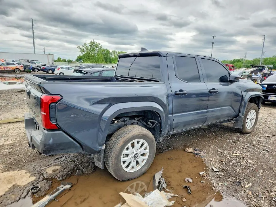 2024 TOYOTA TACOMA SR  