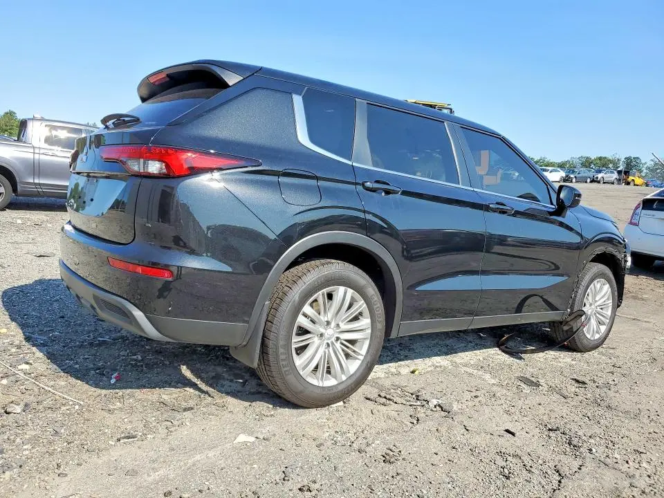 2023 MITSUBISHI OUTLANDER ES  