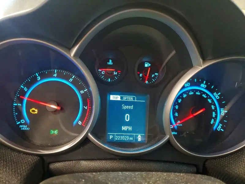 2015 CHEVROLET CRUZE LT  