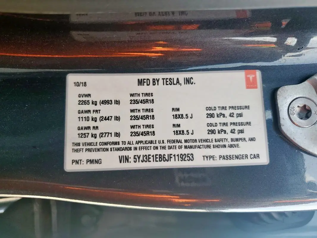 2018 TESLA MODEL 3   
