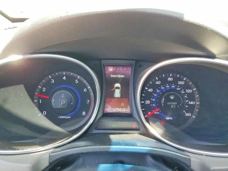 2016 HYUNDAI SANTA FE SE  