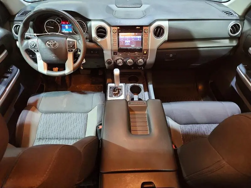 2015 TOYOTA TUNDRA SR5  