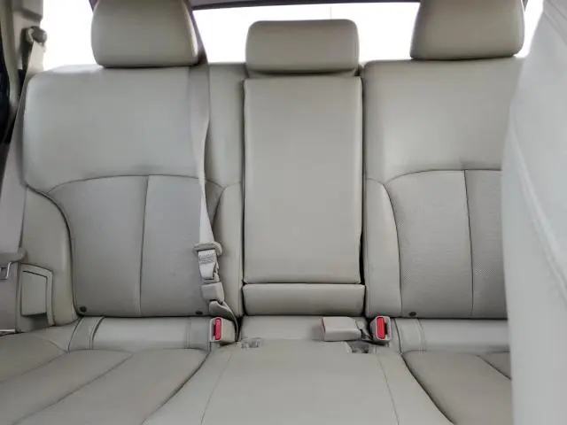 2011 SUBARU OUTBACK 2.5I LIMITED  