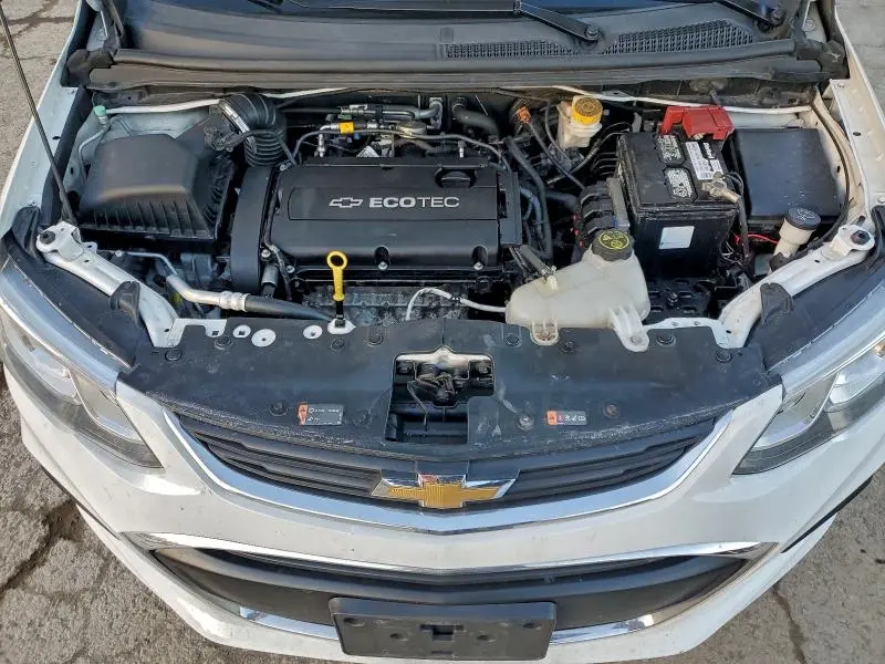 2017 CHEVROLET SONIC LT  