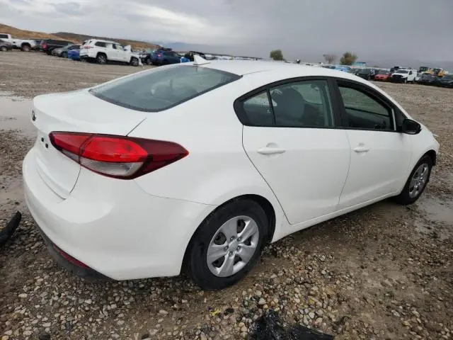 2017 KIA FORTE LX  