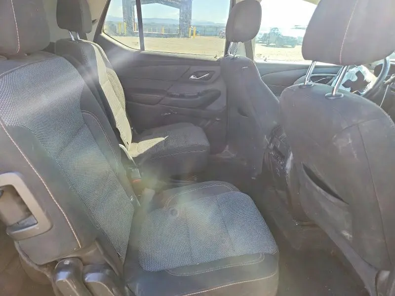 2019 CHEVROLET TRAVERSE LT  