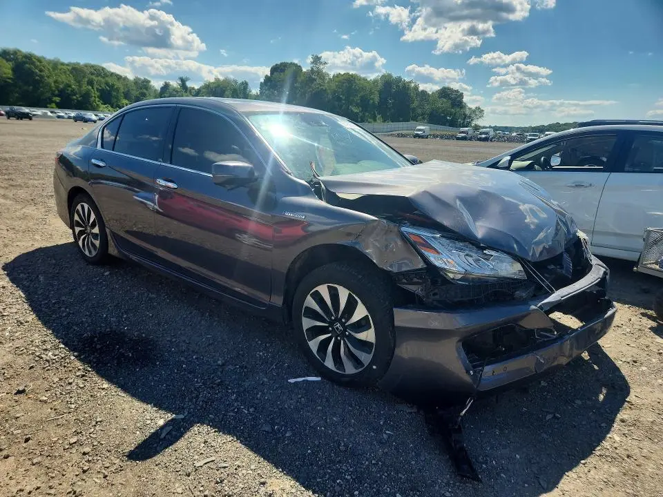 2017 HONDA ACCORD TOURING HYBRID  